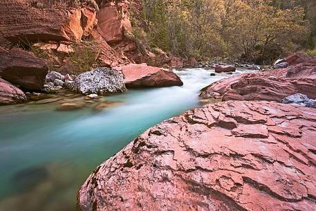 Red boulders and rocks, Lesis in the Cellina Valley