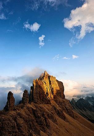 Cresta del Leone and Cima Bianca, Val Monfalconi di Cimoliana, at sunset