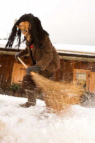 Some moments of Sauris Carnival with one the most important masks: the Kheirar. Sauris di Sotto.