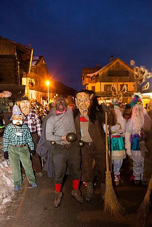 Some moments of Sauris Carnival with the most important masks: the Rlar and Kheirar. Sauris di Sotto.