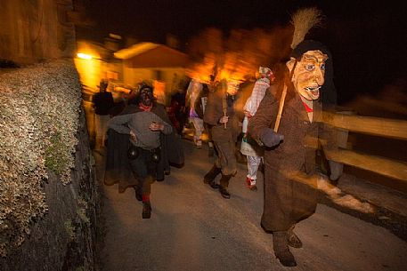 Some moments of Sauris Carnival with the most important masks: the Rlar and Kheirar. Sauris di Sotto.
