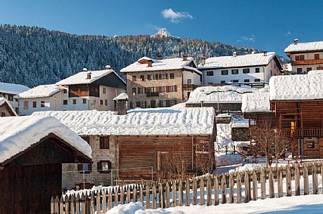 The village of Sauris di Sotto right after a snowfall