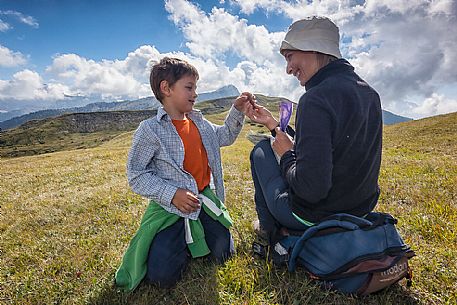 Rest during a walk to Pralongi, Alta Badia, Dolomiti, Italia