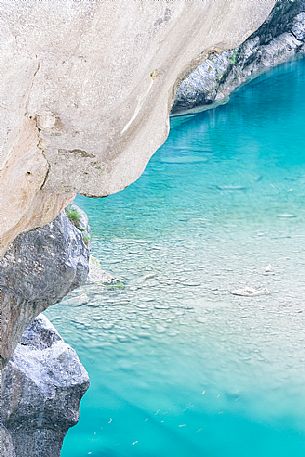 Turquoise waters of Cellina River, Forra del Cellina natural park, Unesco World Heritage, Friuli Venezia Giulia, dolomites, Italy, Europe