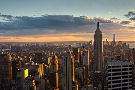 Cityscape with the Empire State Building, view from the Top of the Rock observation deck at Rockfeller Center, Manhattan, New York City, USA