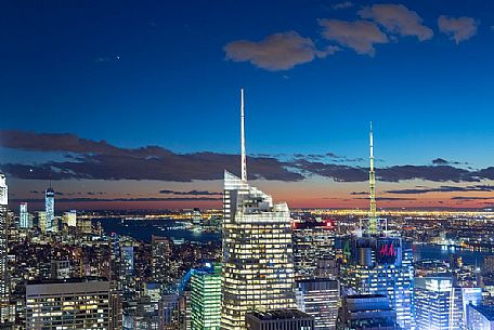 Cityscape of Manhattan at twilight, view from the Top of the Rock observation deck at Rockfeller Center, Manhattan, New York City, USA
