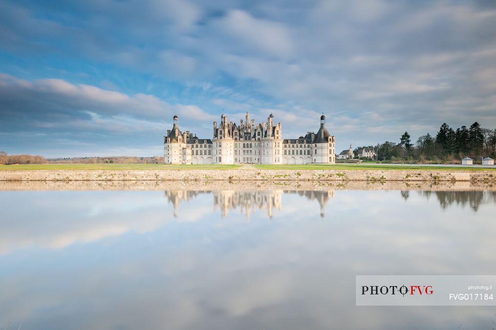 The Chateau de Chambord is the greatest of the castles in the Loire Valley. It is one of the most important castles in the french Renaissance too, as it is supposed to have been designed by Leonardo da Vinci. It is famous its double helical ramp. It is surrounded by a great natural area too. 