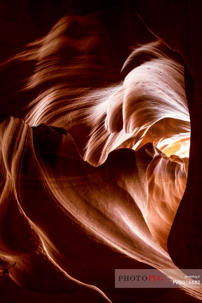 Inside Antelope canyon: rocks shape suggests an heart appearance