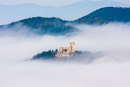 The castle of Piediluco, the fortress Albornoz in the fog, Terni, Umbria, Italy, Europe