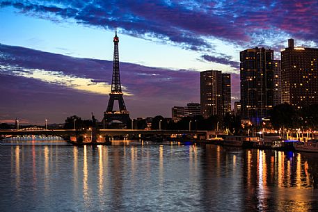 The Eiffel tower and the Seine just before dawn, Paris, France, Europe