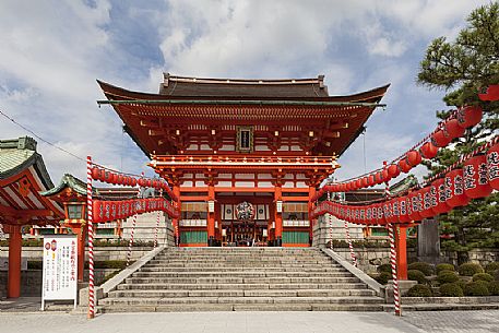 Romon Gate, shrine's entrance of the colored  Fushimi Inari Taisha Shinto Temple, Kyoto, Japan