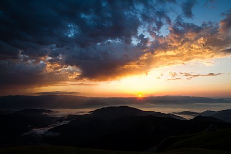 Sunrise on the expanse of mountains, Apuane Alps, Penna di Sumbra mount, Tuscany, Italy, Europe