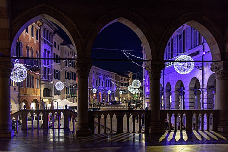 Christmas lights in Udine city. Look from the Loggia del Lionello towards Mercatovecchio, Friuli Venezia Giulia, Italy, Europe