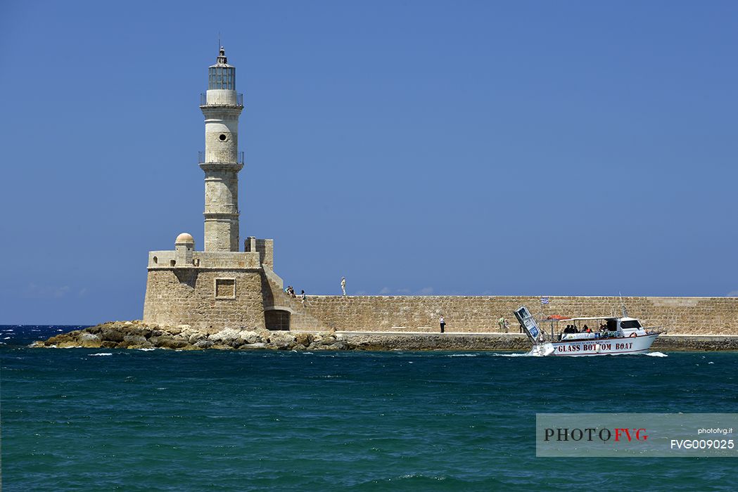 The lighthouse in the old harbour of Chani 