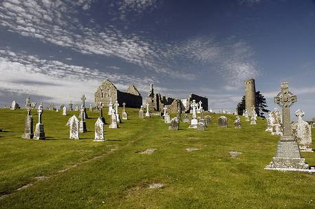 Old Church and Celtic Cross at Clonmacnoise