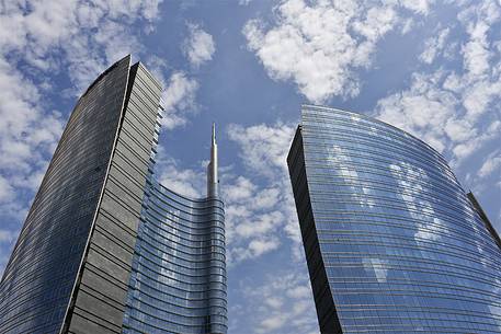 Unicredit Tower