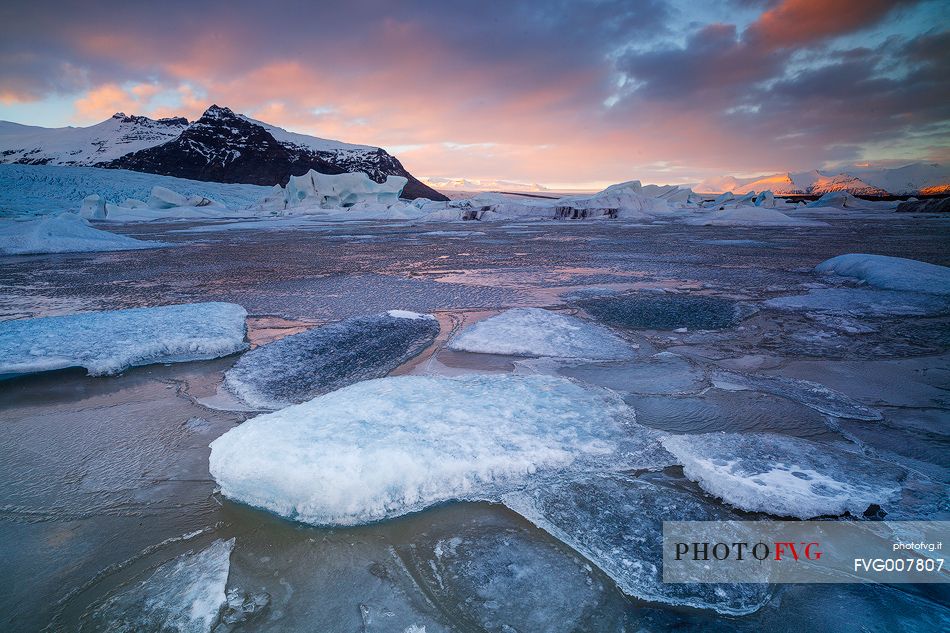 Sunset at Jokulsarlon glacier lagoon