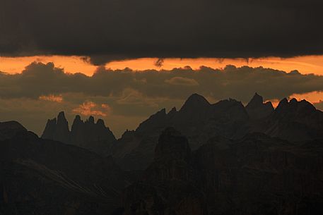 Sunset from Refuge Nuvolau (2575 m) towards Odle mountain group, Cortina d'Ampezzo, Veneto, Italy