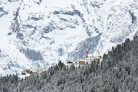 Winter view of Danta village in Comelico valley, dolomites, Veneto, Italy, Europe