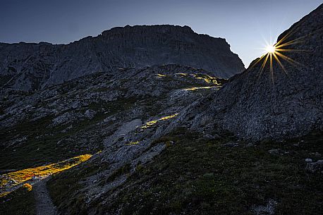 First lights of the day from the north side of the Settsass mount, Vaparola pass, Cortina d'Ampezzo, dolomites, Veneto, Italy, Europe