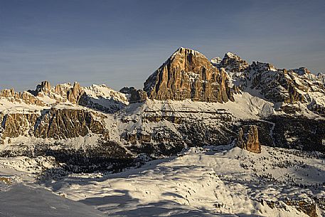 Cinque Torri, Tofane and Fanis mountains from the top of Nuvolau, Cortina d'Ampezzo, dolomites, Veneto, Italy, Europe