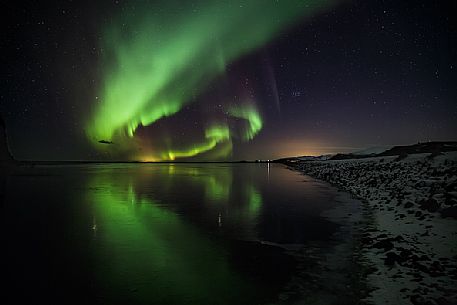 Northern lights at Reynisfjara lagoon, Iceland