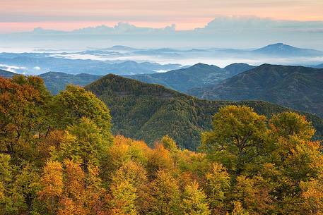 From Jacci di Verre the view of the below valleys painted by magnificent autumn colors, Ceppo, Gran Sasso and Monti della Laga national park, Abruzzo, Italy, Europe